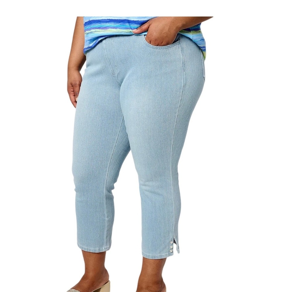 Belle by Kim Gravel Flexibelle Pearls Cropped Jean Bleach Wash Plus Petite 30
